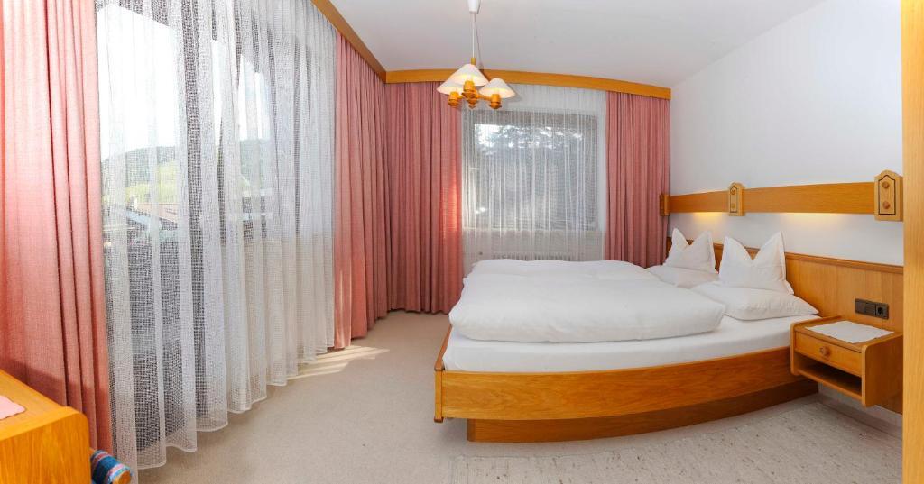 Landhaus Haid Seefeld in Tirol Room photo